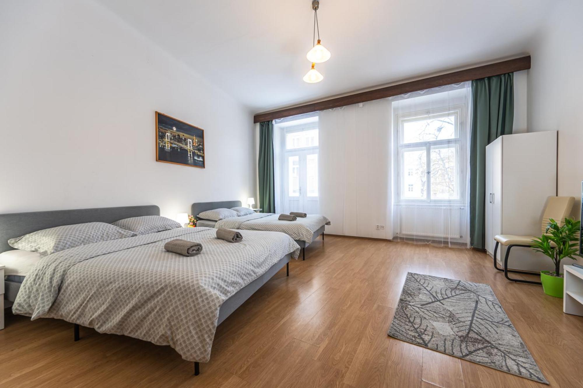 Wenceslas Square 2 Bedroom Apartment Praga Esterno foto